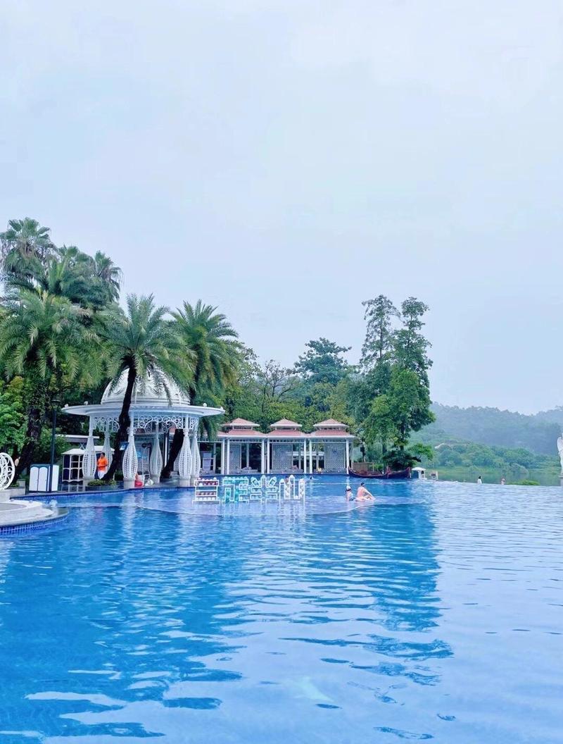 东莞塘厦三正半山温泉酒店