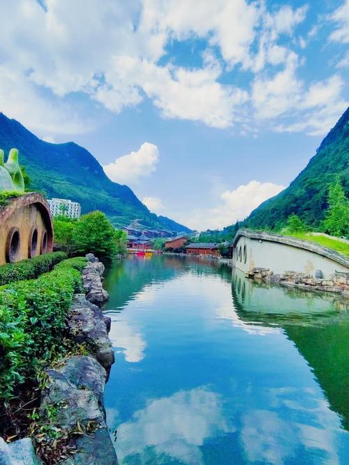 遵义附近一日游景点自驾游