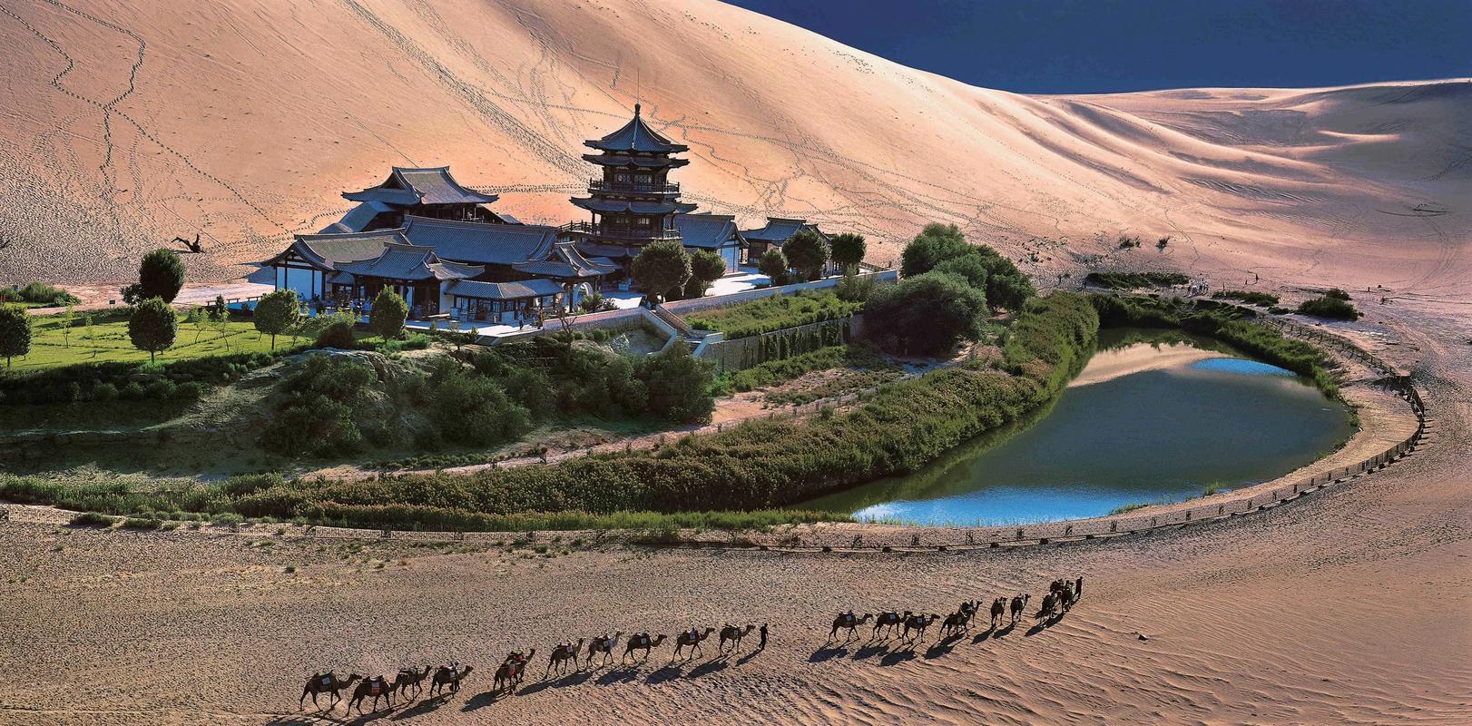 著名旅游景点月牙泉位于哪个市