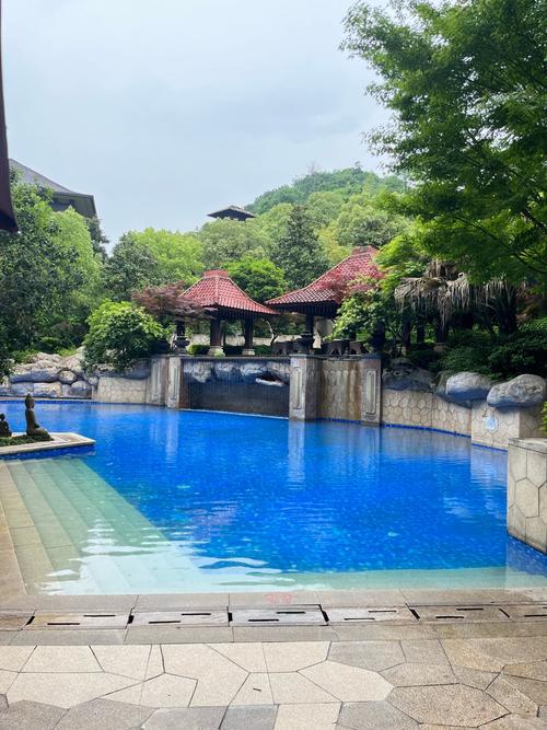 临安湍口氡温泉度假酒店