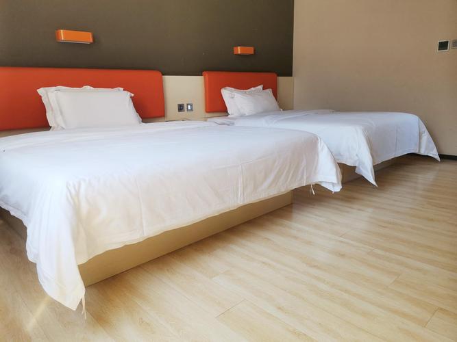 大连周水子机场附近酒店