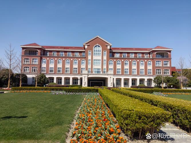 锦江理诺士酒店管理学院