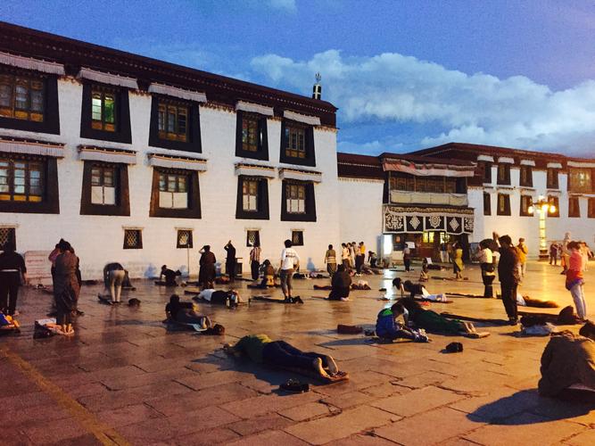 成都 西藏 自驾游