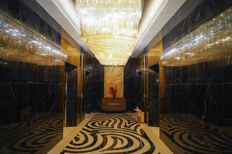 南京世茂滨江希尔顿酒店