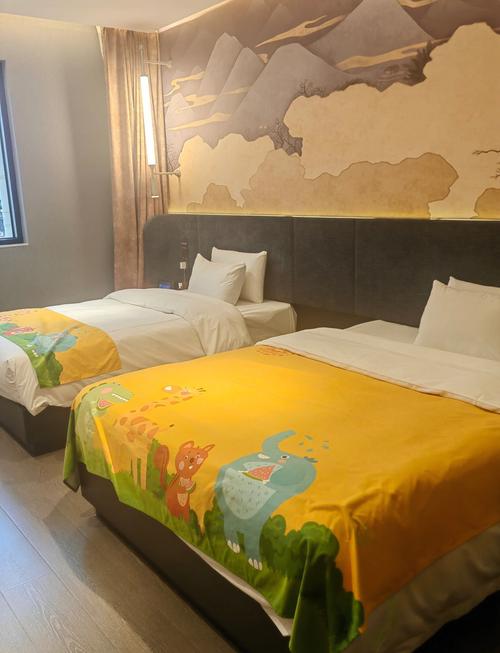 长沙解放西路附近酒店