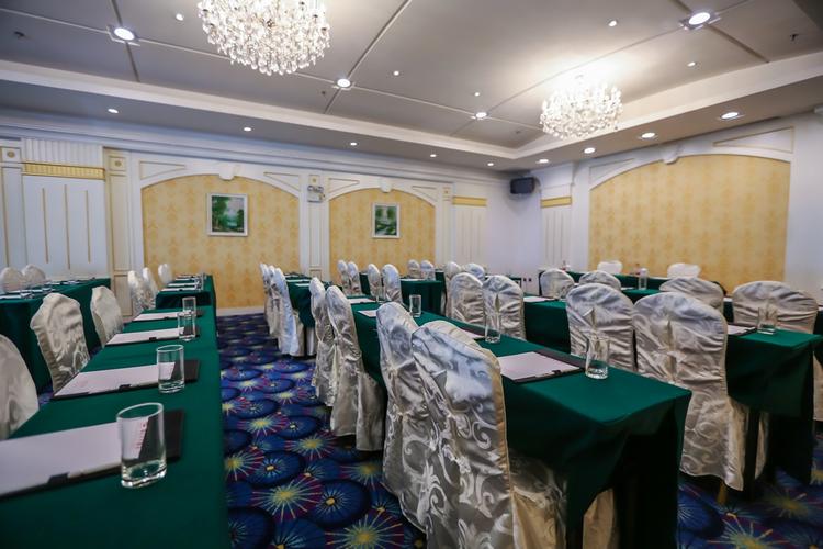 乌鲁木齐独山子大酒店