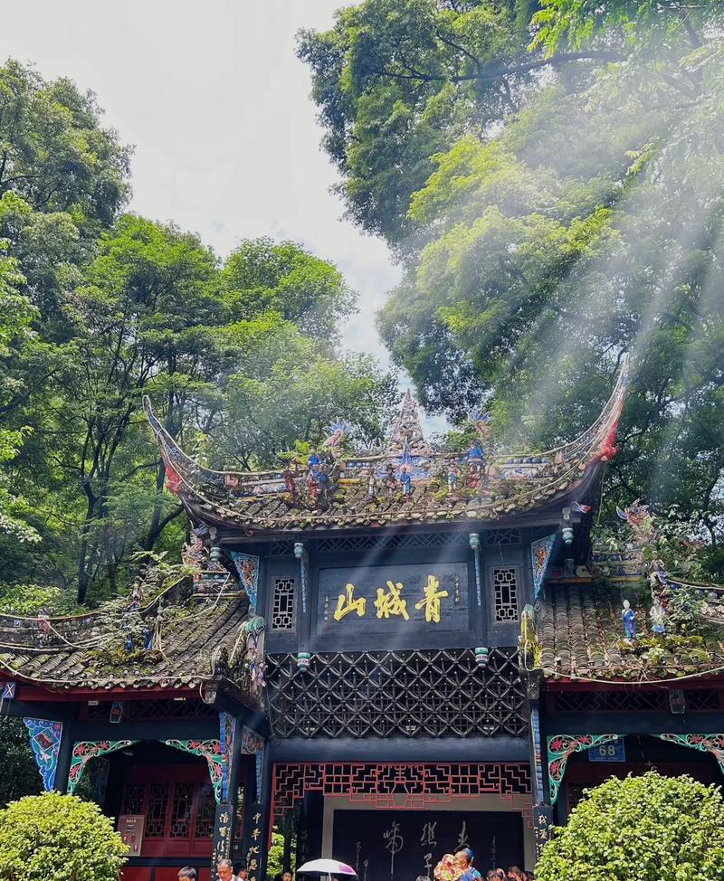 成都自驾游哪些地方好玩