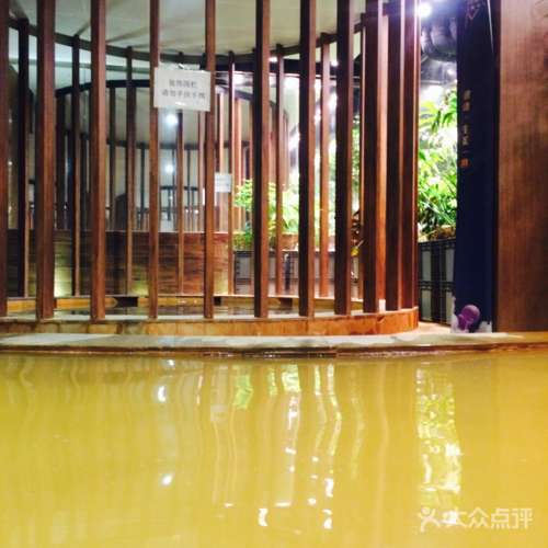 北京金龙建国温泉酒店