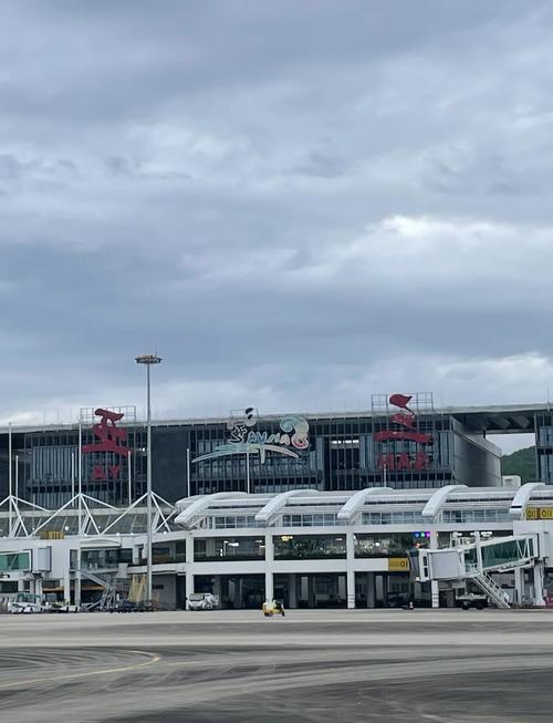 离三亚机场最近的景点推荐