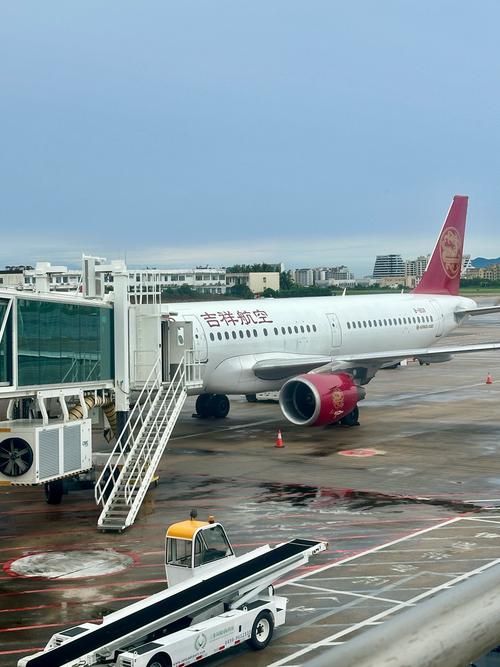 离三亚机场最近的景点推荐