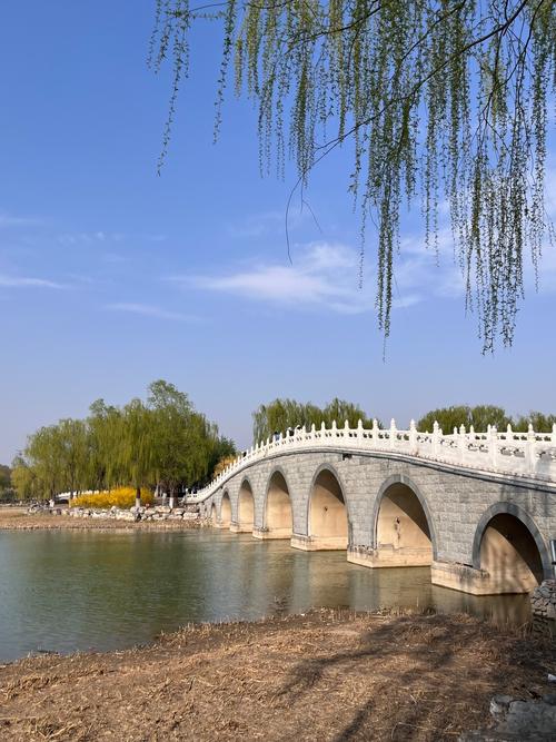 保定周边旅游景点适合春季