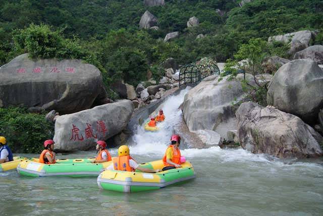 台山猛虎峡漂流 自驾游