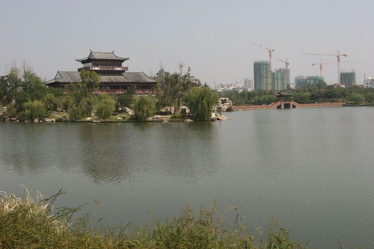 离阜阳最近的山区旅游景点