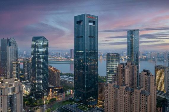 红谷滩希尔顿欢朋酒店