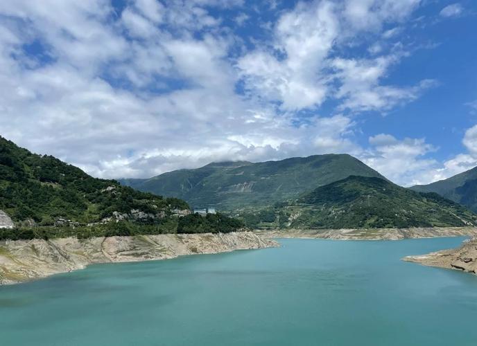 成都周边自驾游两天一夜