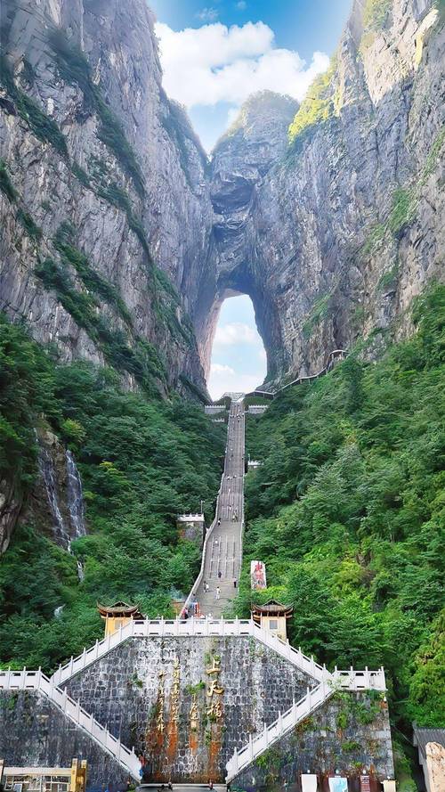 湖南省内3天自驾游景点