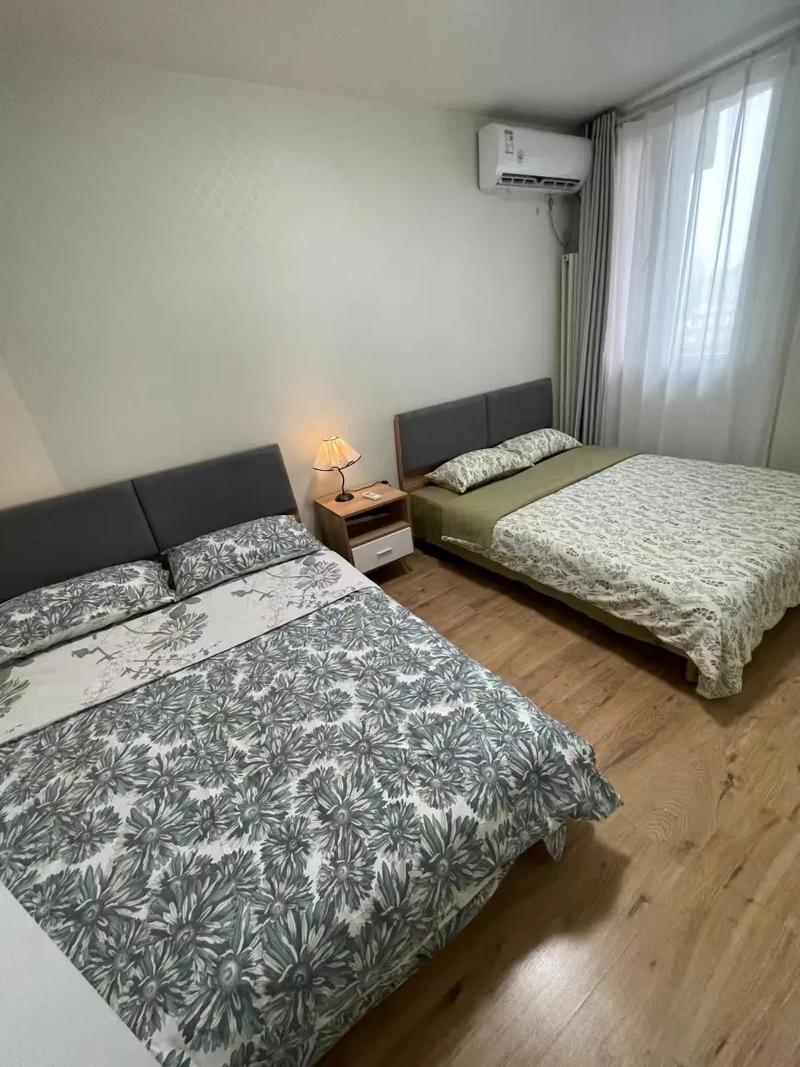 301医院附近的酒店