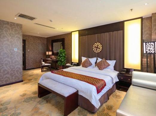 华诺新京伦国际大酒店