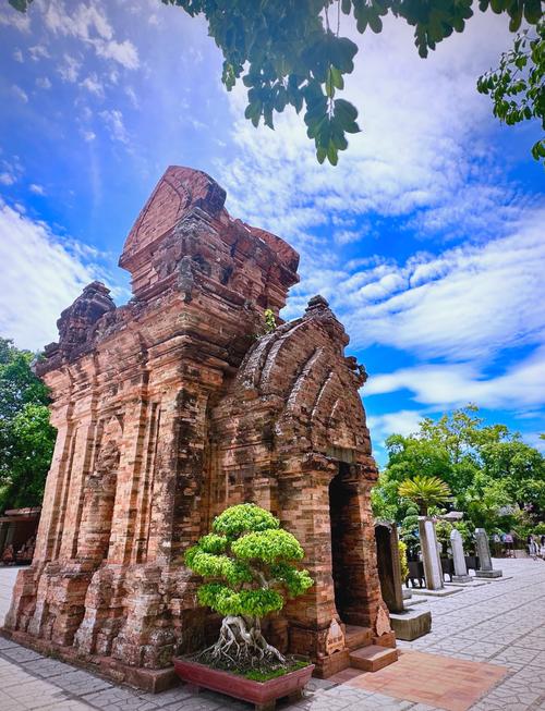 越南的著名旅游景点是什么