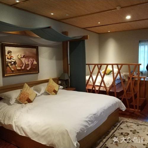 景尚恐龙主题度假酒店