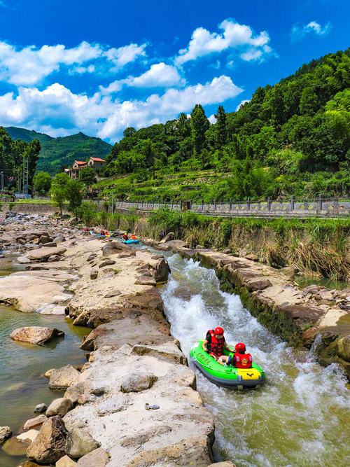 自驾游联盟漂流自驾游