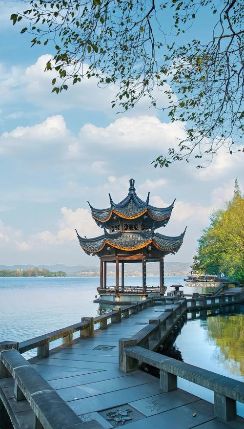 杭州旅游攻略必去景点推荐