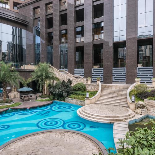 成都高新皇冠假日酒店