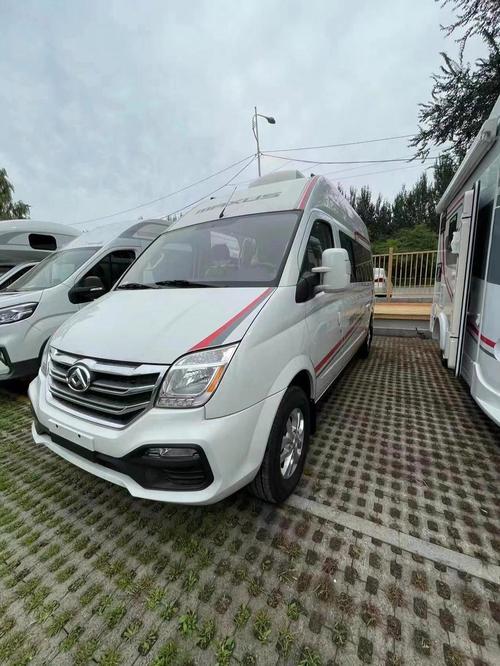 大通v80房车自驾游