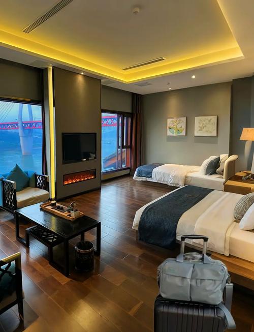 重庆洪崖洞附近的酒店