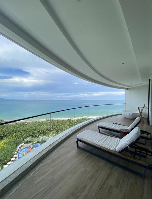 三亚房间带泳池的酒店