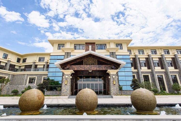 水墨田园温泉度假酒店