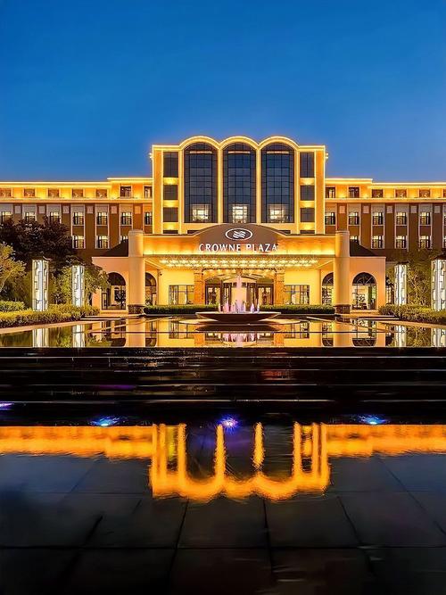 郑州中州皇冠假日酒店