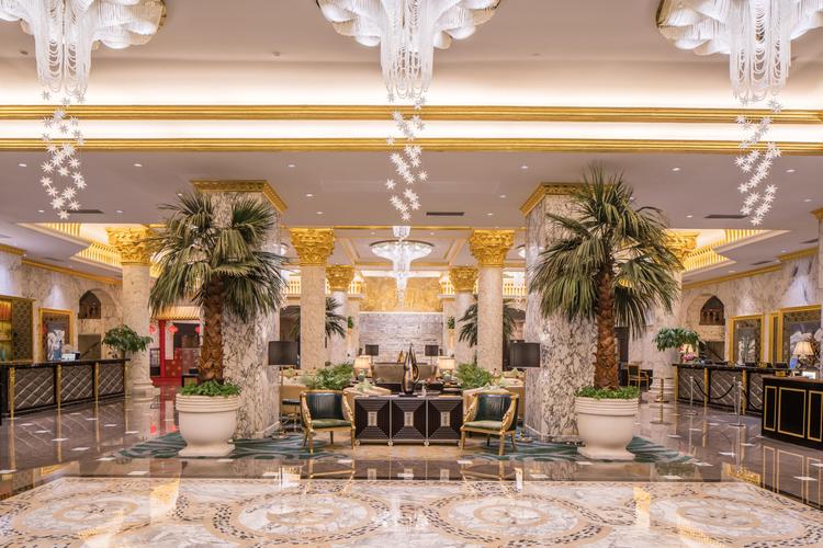 郑州中州皇冠假日酒店