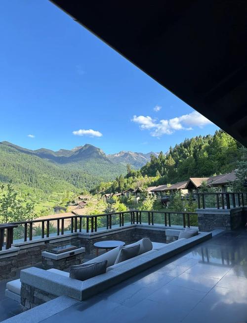 九寨沟丽思卡尔顿酒店