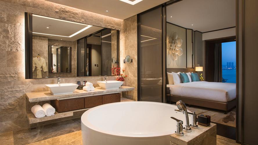 厦门海沧融信华邑酒店