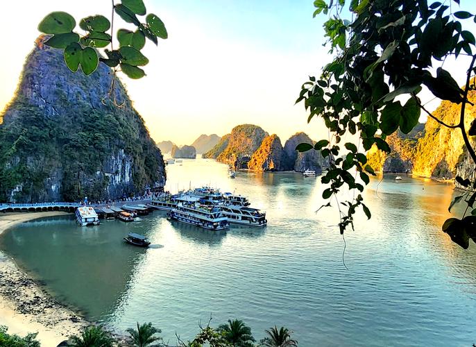 越南下龙湾主要景点简介