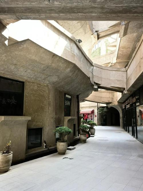 1933老场坊附近景点