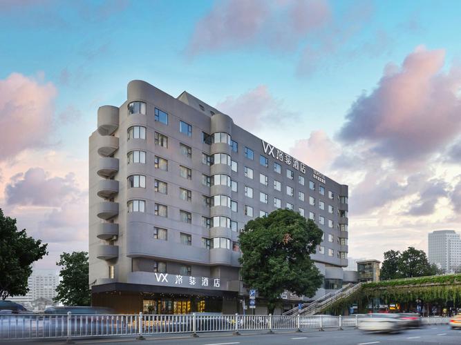 南宁朝阳广场附近酒店