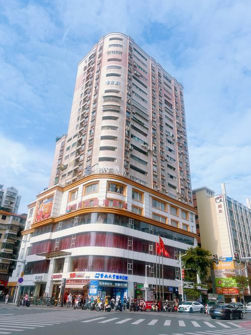 南宁朝阳广场附近酒店