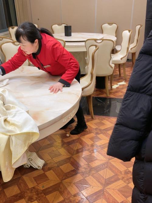 株洲延年酒店5楼服务