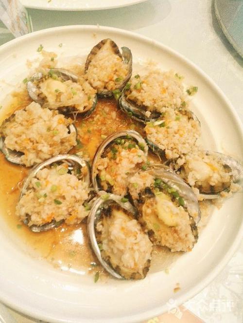 华亭湖时代大酒店电话