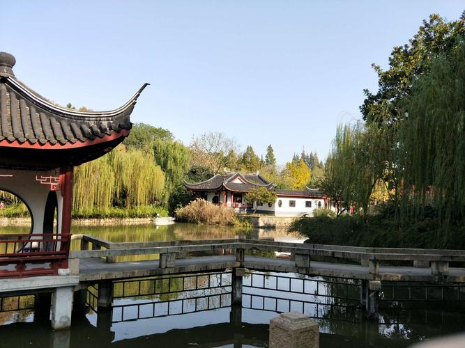 上海晶彩人生聚会酒店