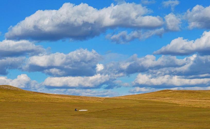 十月适合自驾游的地方