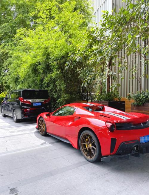 在三亚可以租车自驾游