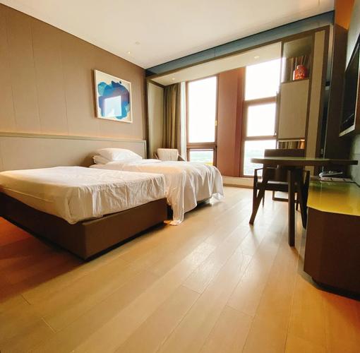 上海客莱福诺富特酒店