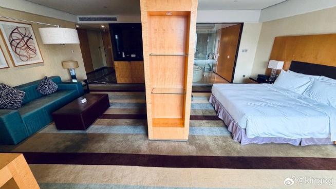 天津滨海皇冠假日酒店