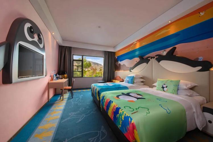 企鹅酒店住一晚多少钱