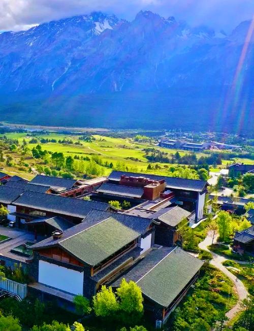 丽江金茂璞修雪山酒店