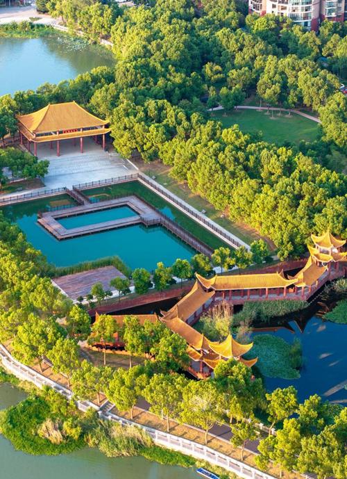 东西湖旅游十大旅游景点