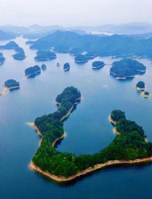 东西湖旅游十大旅游景点